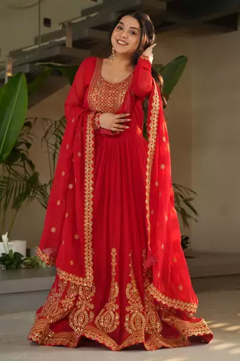 Red faux blooming embroidered anarkali set with dupatta