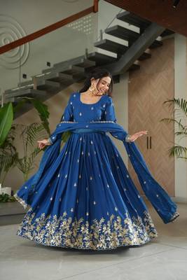 Blue chinon embroidered anarkali set with dupatta 2