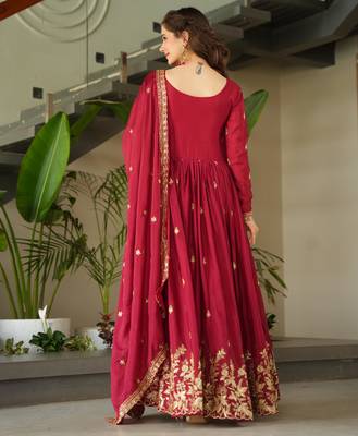 Maroon chinon embroidered anarkali set with dupatta 4