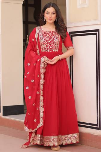 Red faux blooming embroidered anarkali set with dupatta