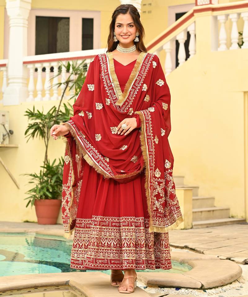 Maroon faux blooming embroidered anarkali set with dupatta