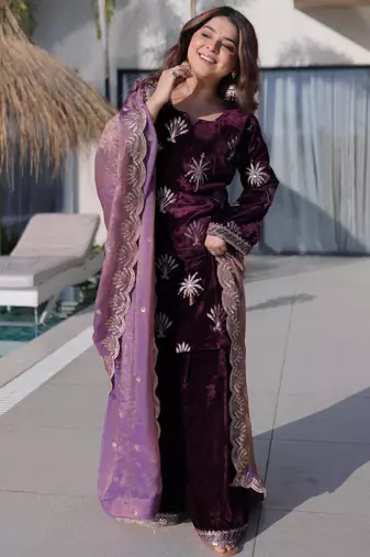 Wine ice velvet zari embroidered kurta set with dupatta