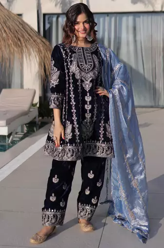 Navy blue velvet zari embroidered kurta set with dupatta
