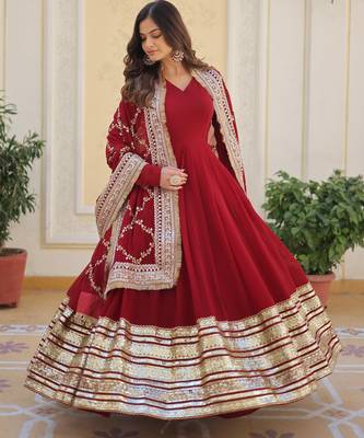 Maroon faux blooming embroidered anarkali set with dupatta 2