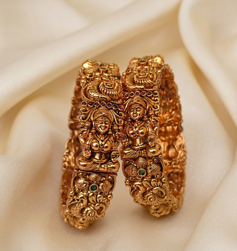 Temple nakshi  lakshmi bridal bangles(2.6)
