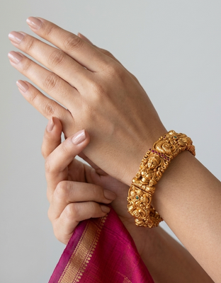 Temple nakshi  lakshmi bridal bangles(2.6) 2