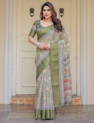 Handloom cotton floral pattern printed saree with 5.5 meter saree & blouse 1