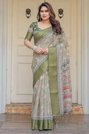 Handloom cotton floral pattern printed saree with 5.5 meter saree & blouse