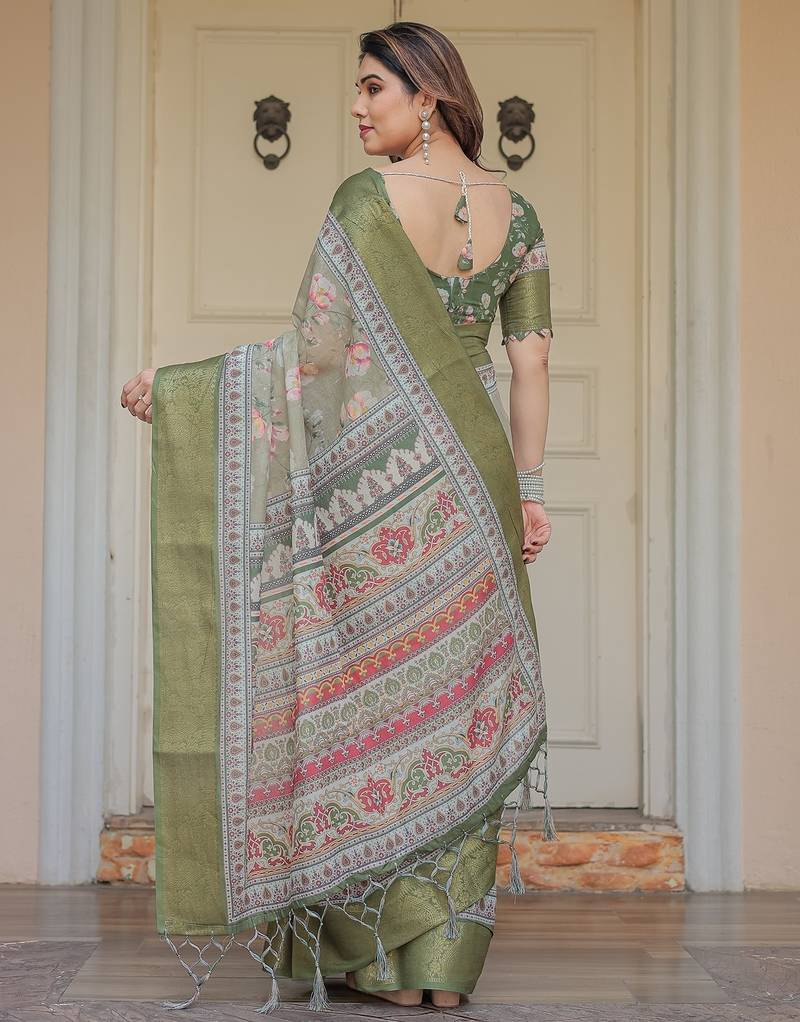 Handloom cotton floral pattern printed saree with 5.5 meter saree & blouse