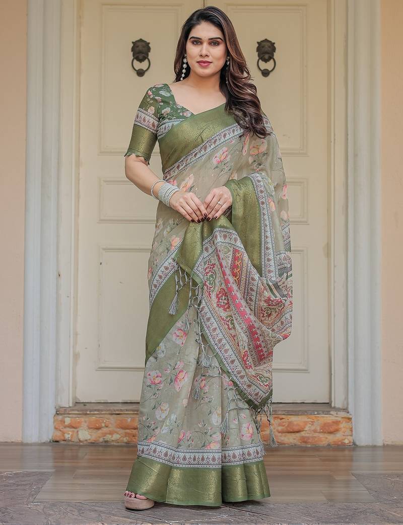 Handloom cotton floral pattern printed saree with 5.5 meter saree & blouse