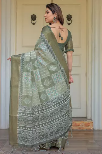 Lightweight handloom cotton floral printed saree for daily wear with blouse