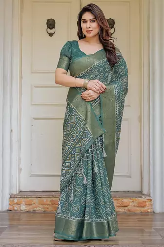 Elegant handloom cotton printed saree with floral design & blouse piece