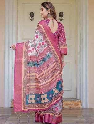 Women's handloom cotton floral print saree with attached blouse piece 3