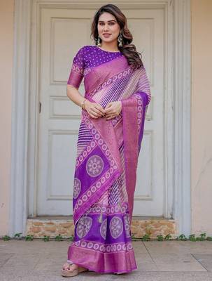 Soft & comfortable handloom cotton floral printed saree with blouse 3
