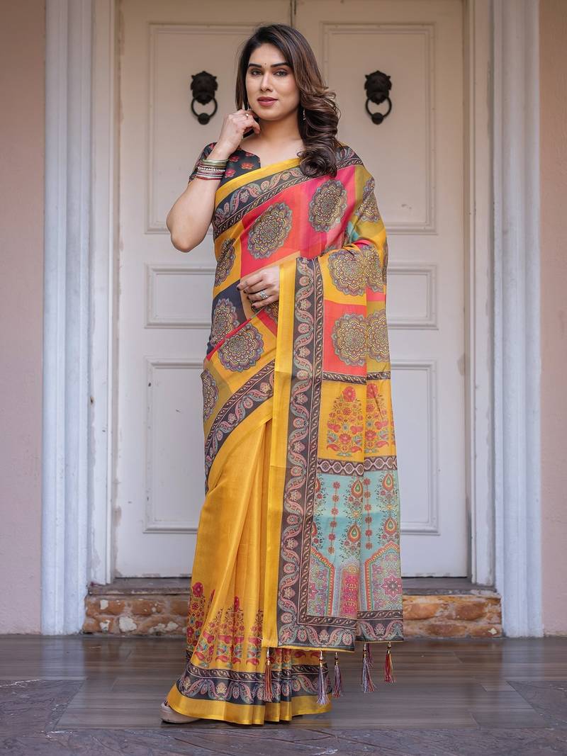 Women's handloom cotton floral print saree with attached blouse piece