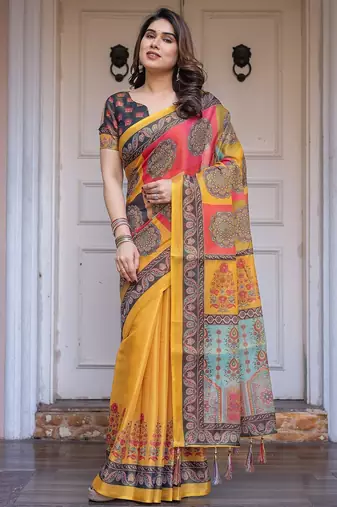 Women's handloom cotton floral print saree with attached blouse piece