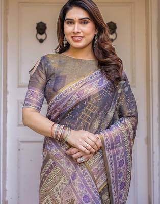 Women's ethnic handloom cotton floral printed saree with blouse 4