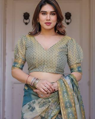 Classic handloom cotton floral design saree for women with blouse 5