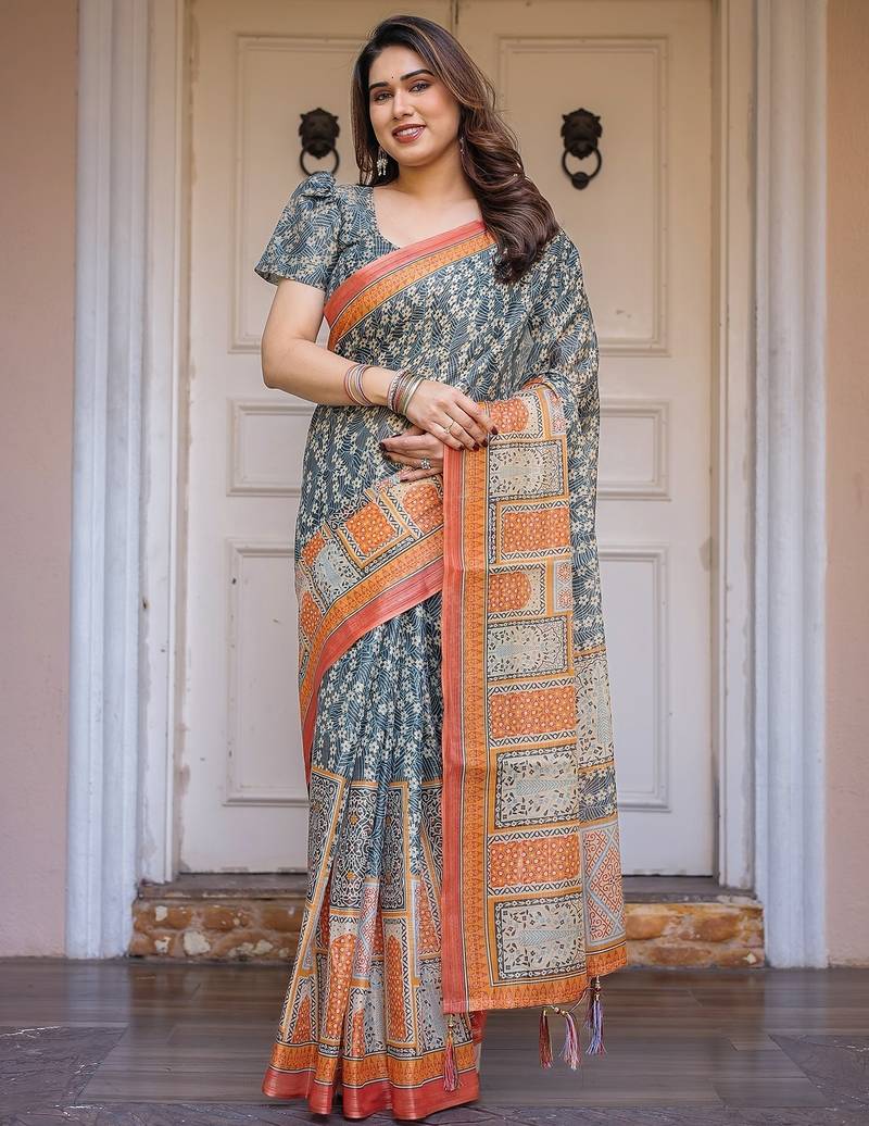 Soft handloom cotton floral printed saree with 5.5m saree & blouse piece