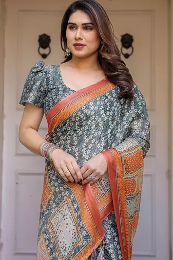 Soft handloom cotton floral printed saree with 5.5m saree & blouse piece