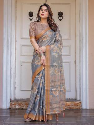 Traditional handloom cotton floral print saree for women with blouse 2