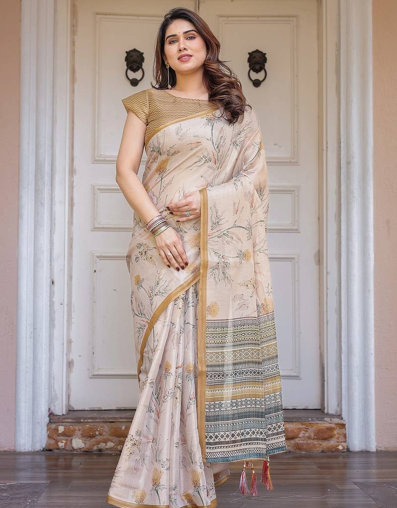Elegant handloom cotton printed saree with floral design & blouse piece