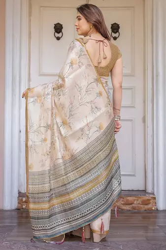 Elegant handloom cotton printed saree with floral design & blouse piece