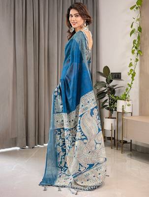 Pastel floral handloom linen weaved with golden zari saree with pallu tassels & blouse piece 5