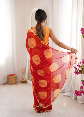  georgette bandhani gola print saree with mirror work & cutwork border 2