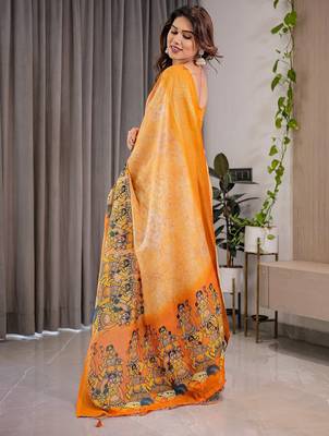 Festive ready handloom linen weaved with golden zari saree with floral artwork & matching blouse 3