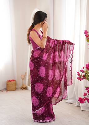  georgette bandhani gola print saree with mirror work & cutwork border 5