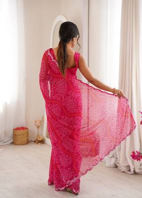  georgette bandhani print saree with mirror work & cutwork border 4