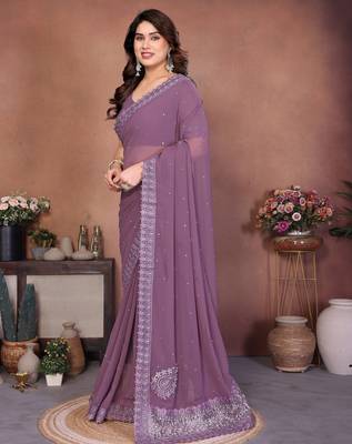 Lavender georgette embroiderd lace work saree with matching blouse piece 3