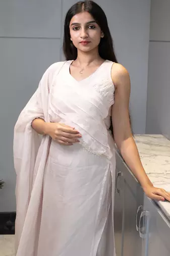 Pastel pink suit set with dupatta with farsi pants