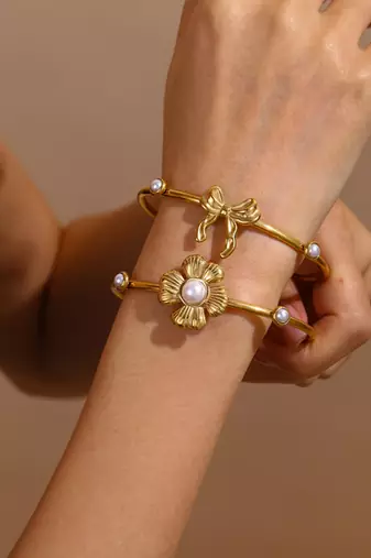 Premium Flower Cuff Bracelet with Pearls | Stainless Steel 18K Gold Plated Jewellery for Women