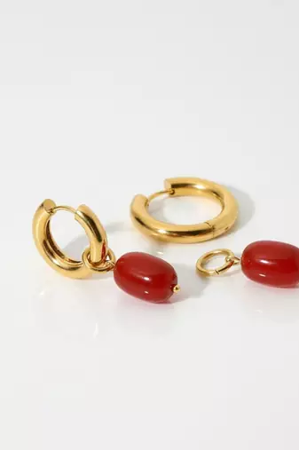 Opulent onyx earrings