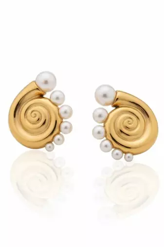 Conch pearl earrings