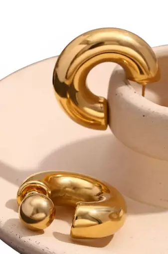 Iconic Chunky Hoop Earrings | 18K Gold Plated Anti-Tarnish Statement Earrings
