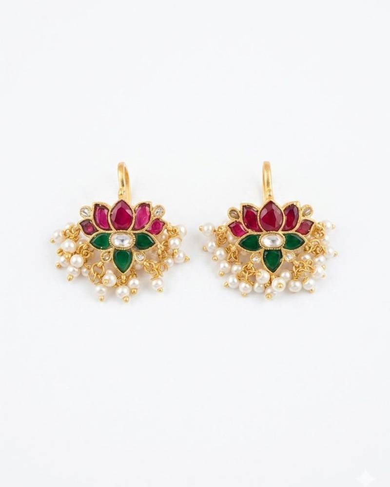 Lotus ear cuff
