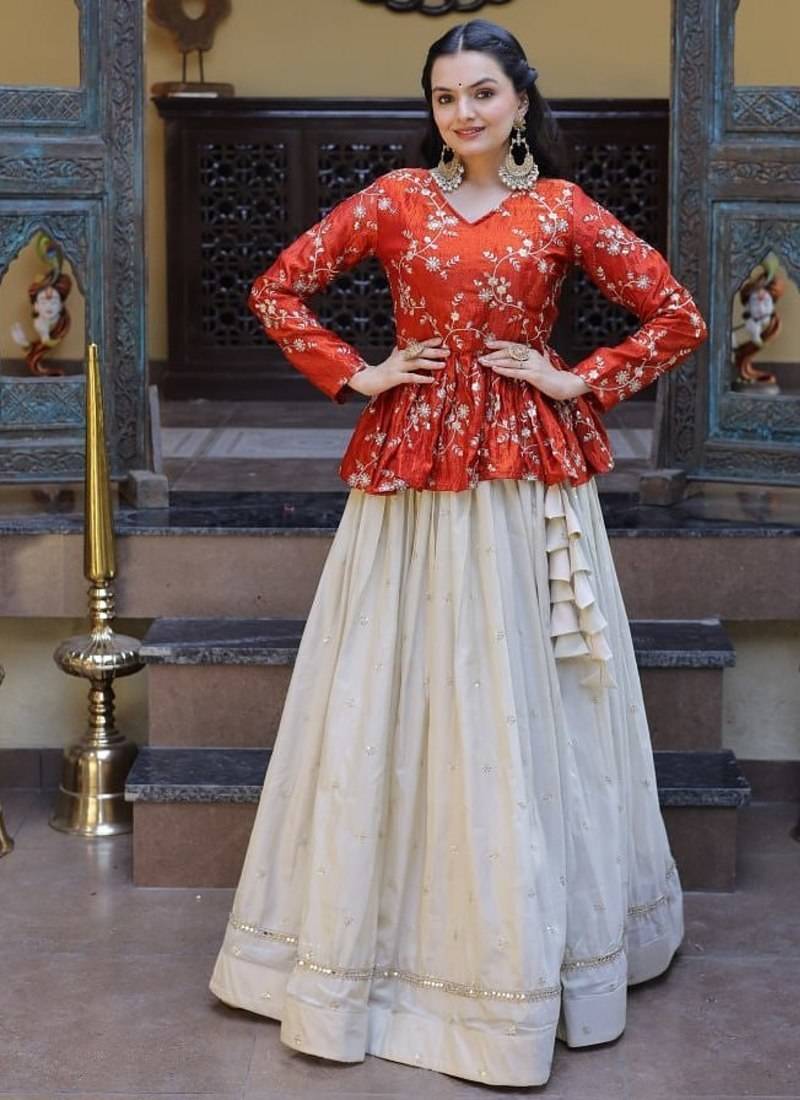 Womens New Bollywood Style  Zari Embroidered with Mirror Lace Embellished work Lehenga Choli