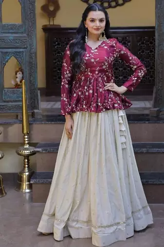 Womens New Bollywood Style Zari Embroidered with Mirror Lace Embellished work Lehenga Choli