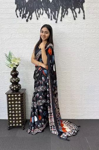Black Color Heavy Mirror Work with Elegant Viscose Latkan Pallu Border Work Satin Saree
