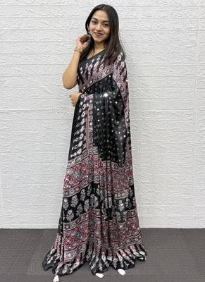 Black Color Heavy Mirror Work with Elegant Viscose Latkan Pallu Border Work Satin art silk saree 4