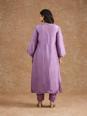 Dull purple opara silk hand embroidered kurta set 3
