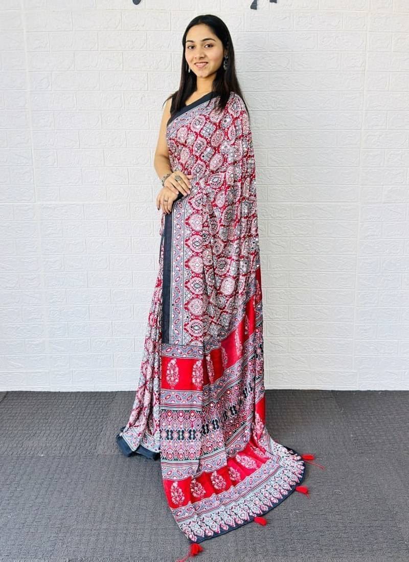 Red Color Mirror And  Latkan Pallu Border Work Satin Saree