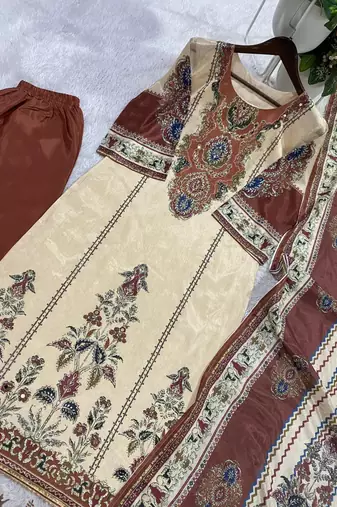 Beige silk blend printed kurta set
