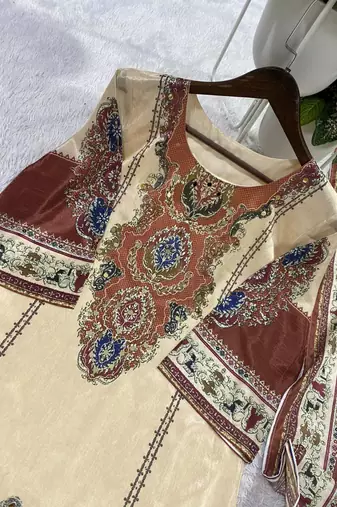Beige silk blend printed kurta set