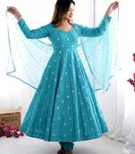 Blue silk blend embroidered gown set