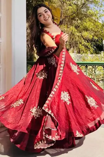 Red silk blend embroidered gown 7meter fully flair