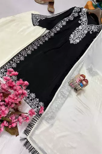 Black silk blend embroidered kurti set